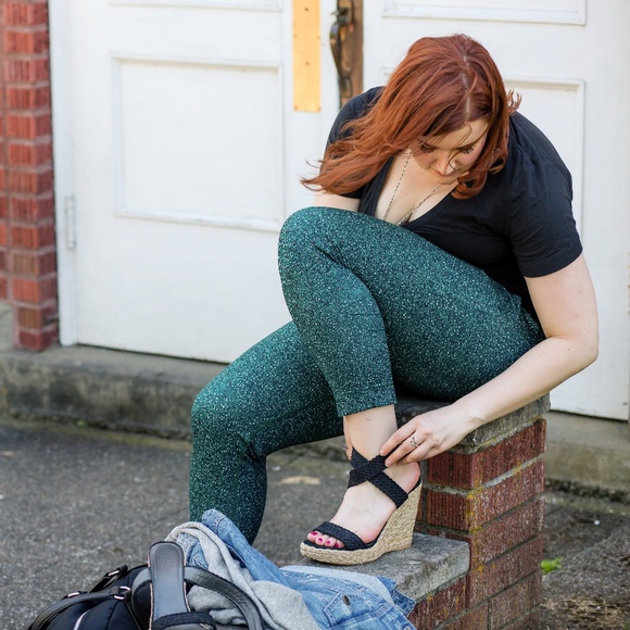 Lululemon Jet Crop (Slim) Luxtreme Forage Teal Sz 10 - Picture 10 of 11